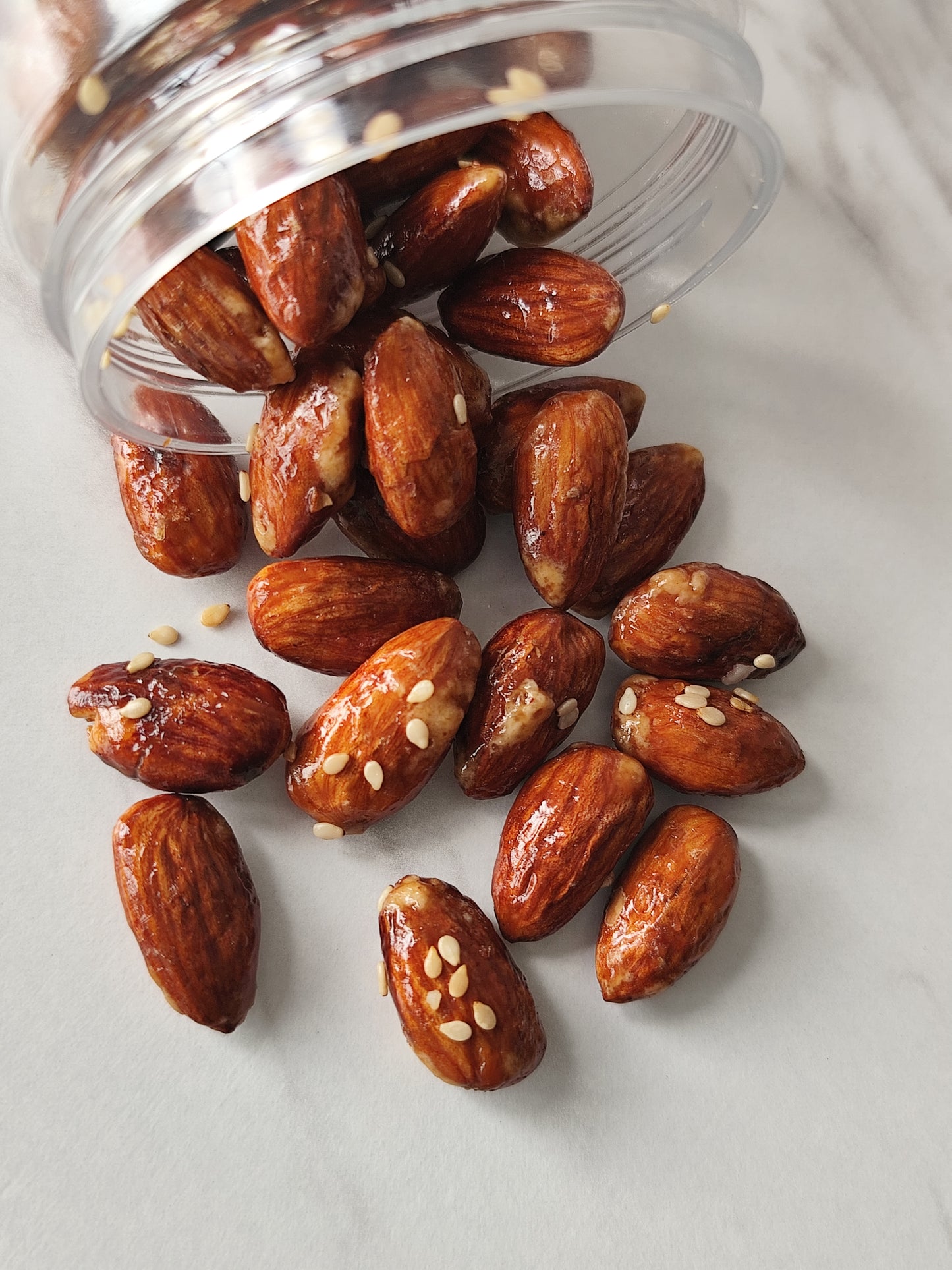 Caramelised Almonds with Roasted Sesame Seeds